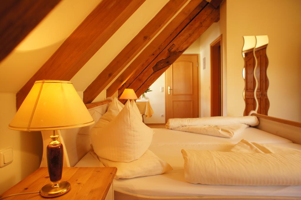Hotel Zur Post Герршинг-ам-Аммерзе Номер фото